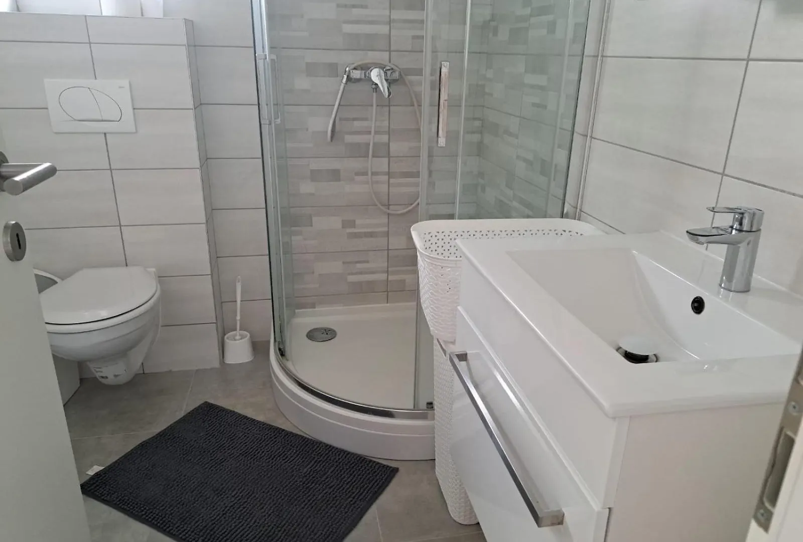 Medulin Modern 2-Bedroom Apartment Croatia