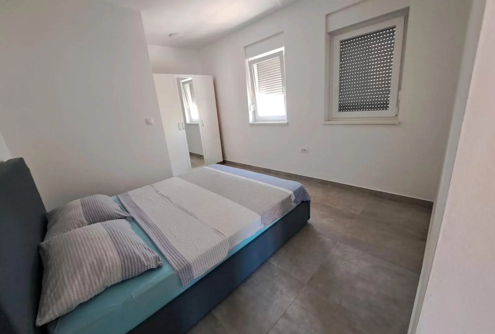 Medulin Modern 2-Bedroom Apartment